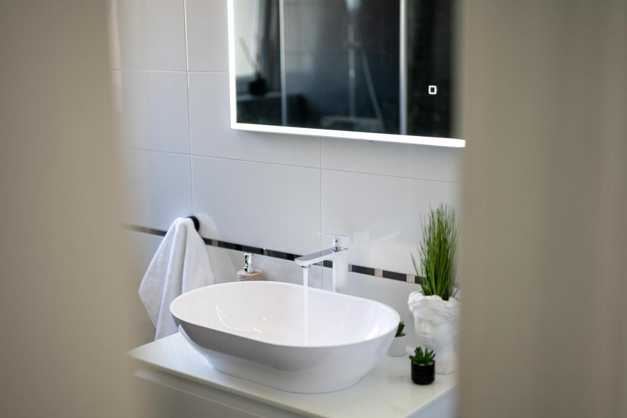 Silver Luxury Apartment Trogir Bagian luar foto